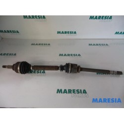 Renault - Laguna - Front drive shaft, right