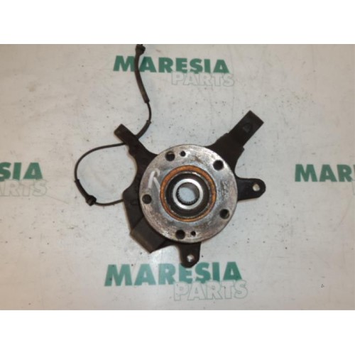 Renault - Laguna - Fusee rechts-voor
