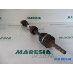 Renault - Clio - Front drive shaft, right