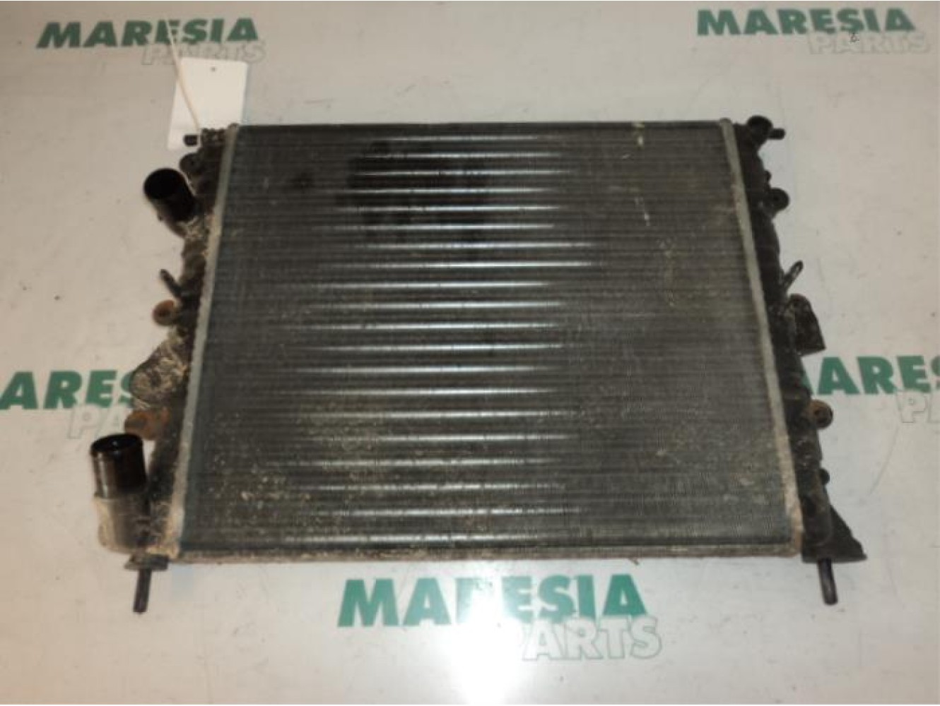Renault - Clio - Radiator