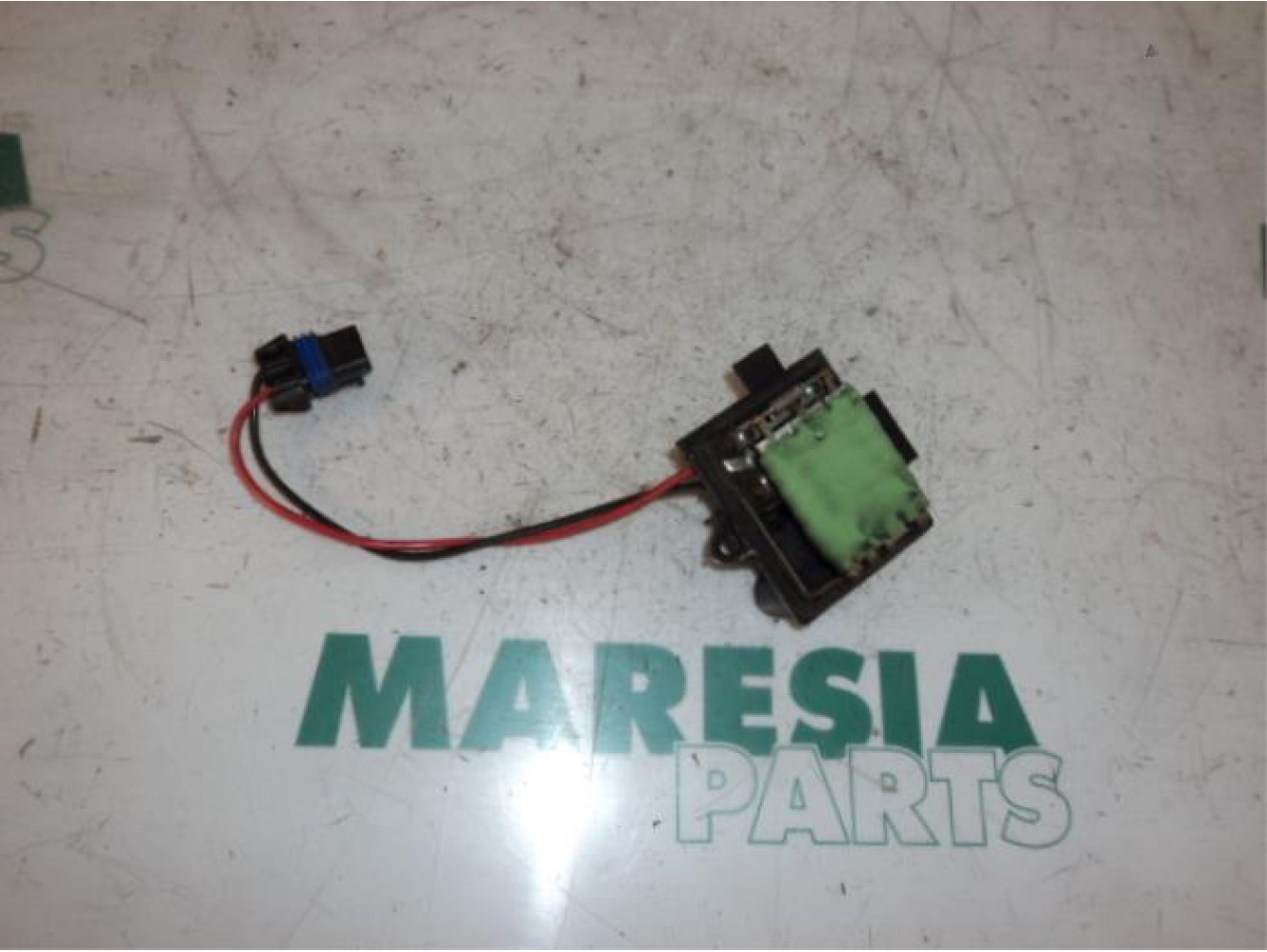 Renault - Clio - Heater resistor
