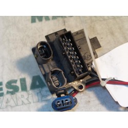 Renault - Clio - Heater resistor