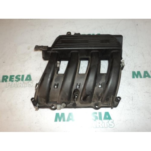 Renault - Megane Scenic - Intake manifold