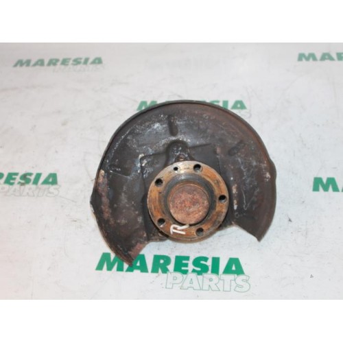 Alfa Romeo - 147 - Knuckle, rear right