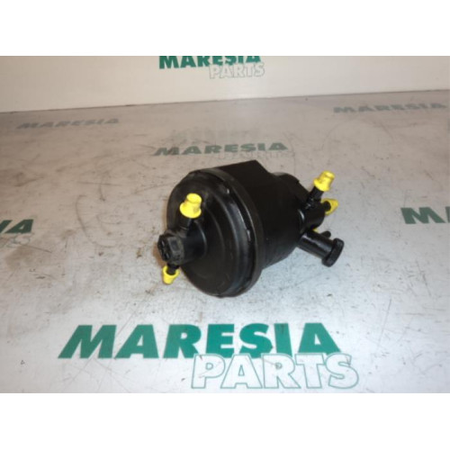 Citroen - Xantia - Fuel filter housing