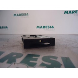 Renault - Megane - Card reader (lock)