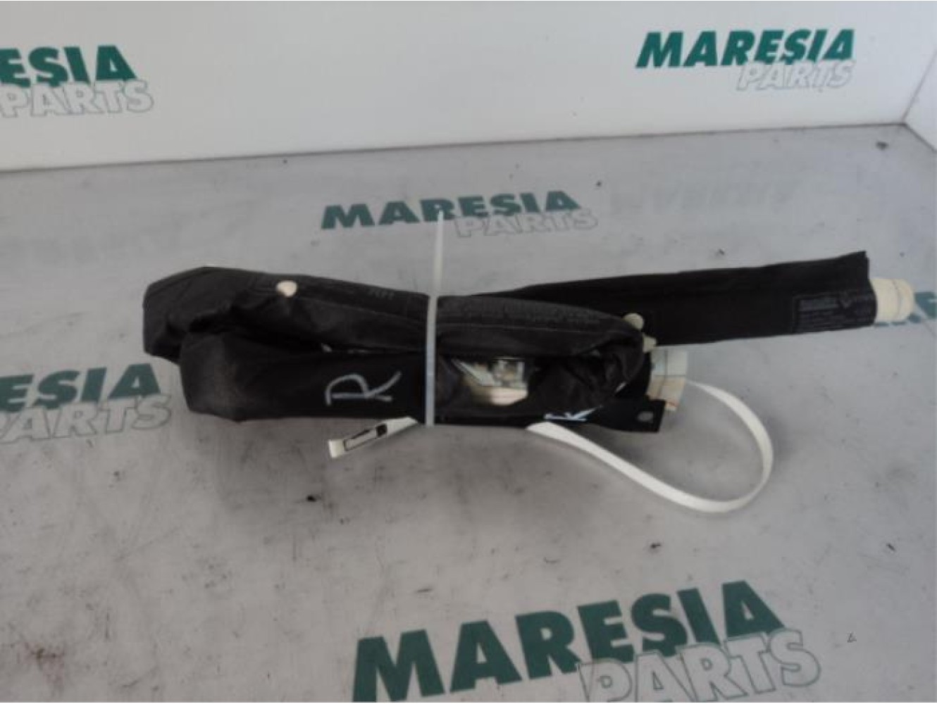 Renault - Megane - Airbag plafond droite