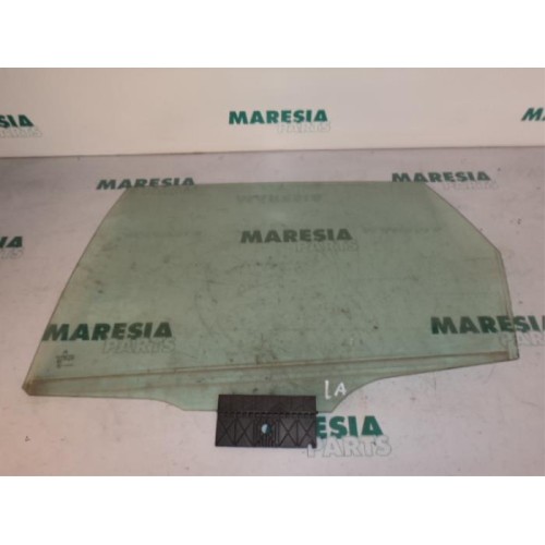 Citroen - C5 - Rear door window 4-door, left