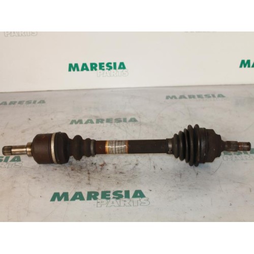 Peugeot - 307 - Aandrijfas links-voor