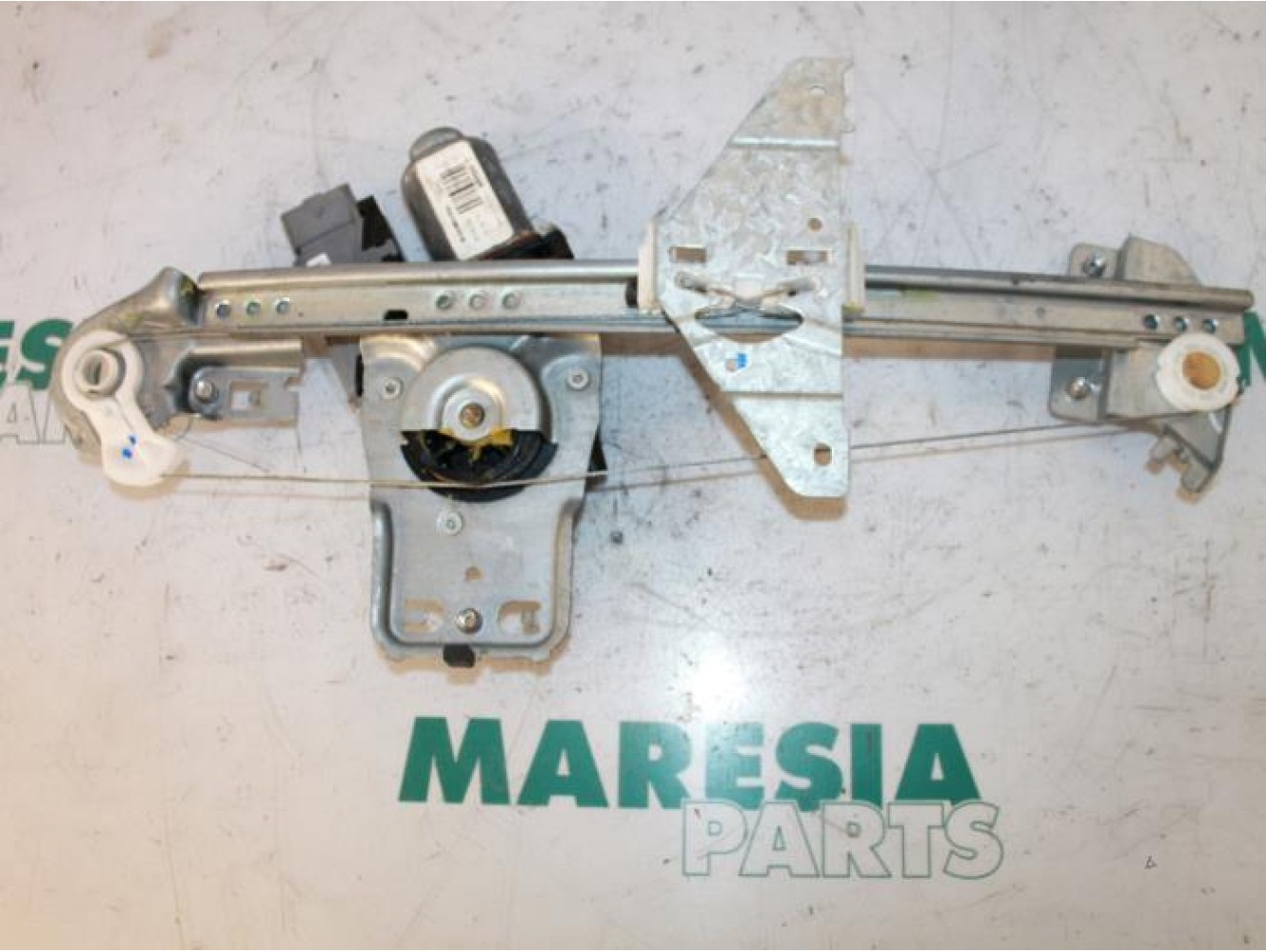 Peugeot - 307 - Rear door window mechanism 4-door, right