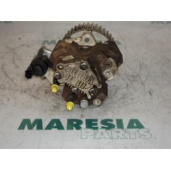 Renault - Laguna - Mechanical fuel pump