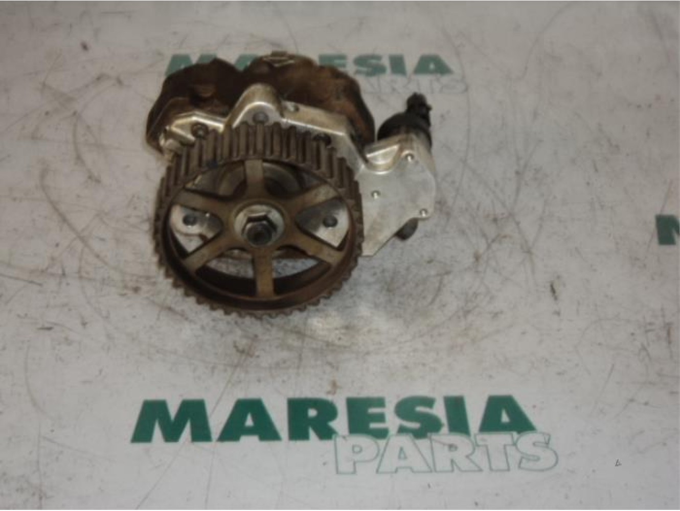 Renault - Laguna - Mechanical fuel pump