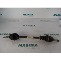 Citroen - C2 - Aandrijfas links-voor
