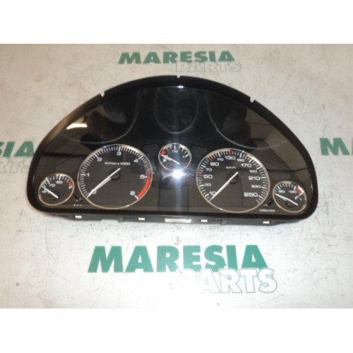 Peugeot - 407 - Instrumentenpaneel