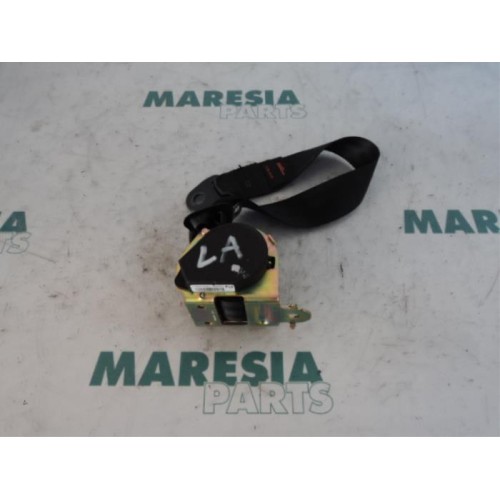 Peugeot - 407 - Sicherheitsgurt links hinten
