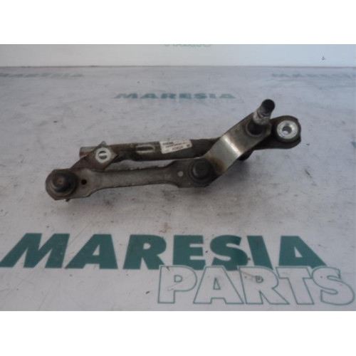 Peugeot - 407 - Wiper mechanism