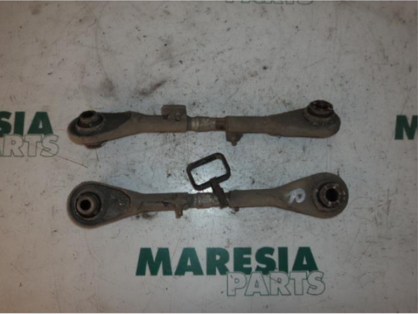 Peugeot - 407 - Anti-roll bar guide