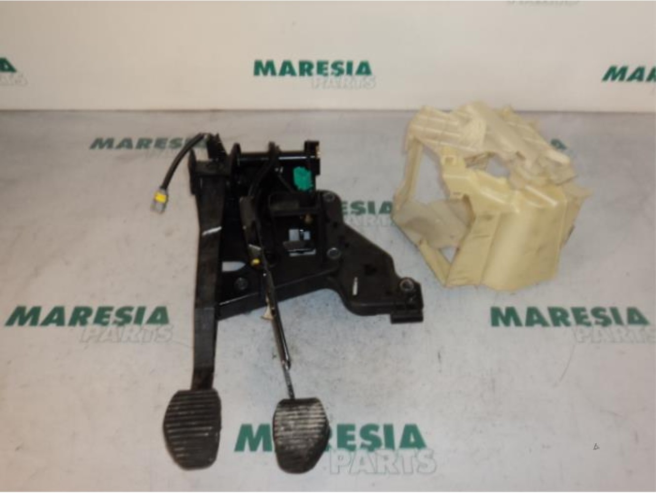 Peugeot - 407 - Pedale Set