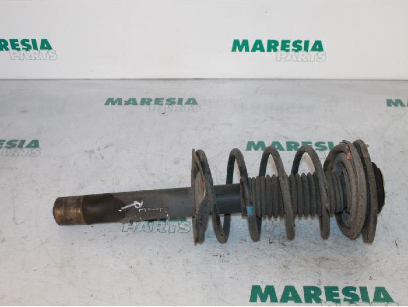 Peugeot - 206 - Front shock absorber rod, right