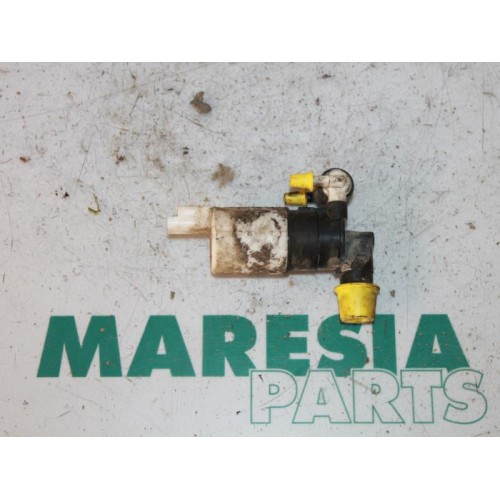 Peugeot - 307 - Windscreen washer pump