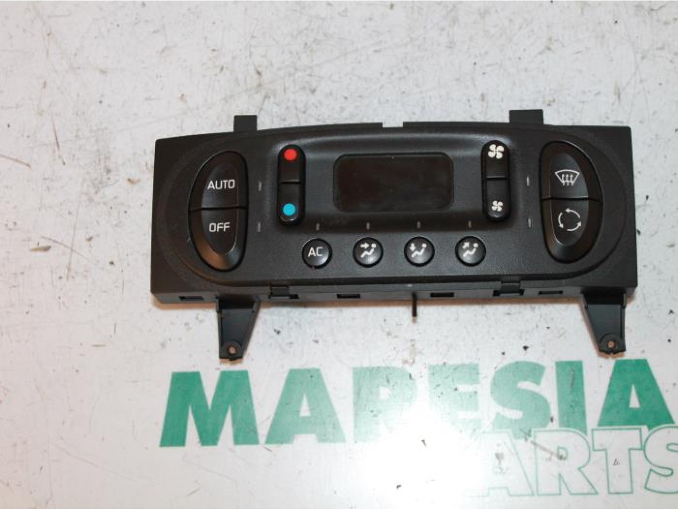 Renault - Megane Scenic - Heater control panel