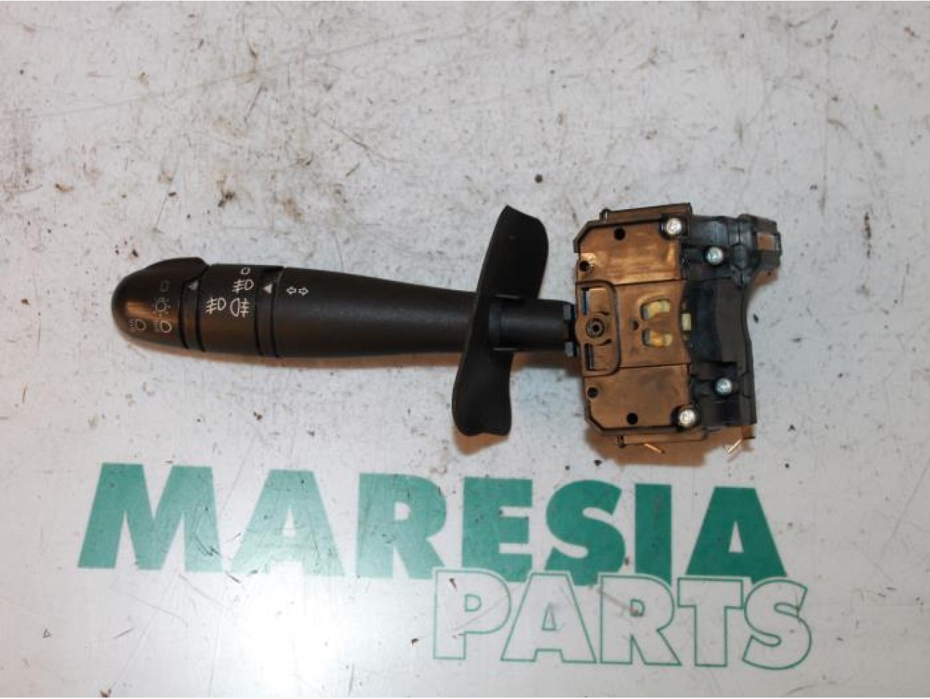 Renault - Megane Scenic - Indicator switch