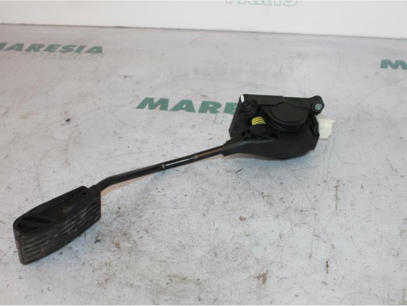 Peugeot - 407 - Throttle pedal position sensor