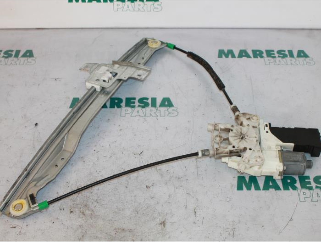 Peugeot - 407 - Window mechanism 4-door, front left