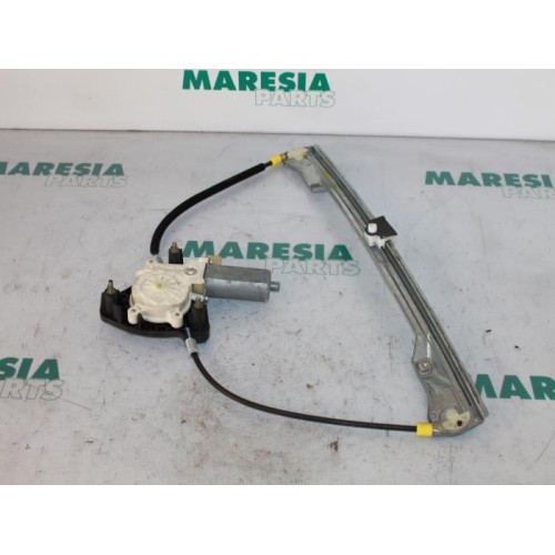 Renault - Clio - Window mechanism 4-door, front right