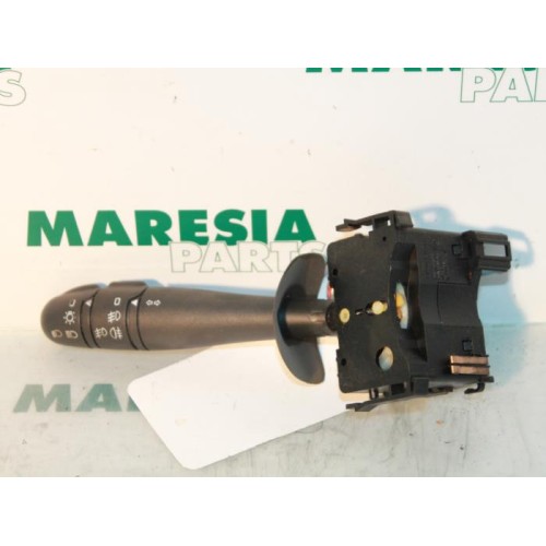 Renault - Laguna - Indicator switch