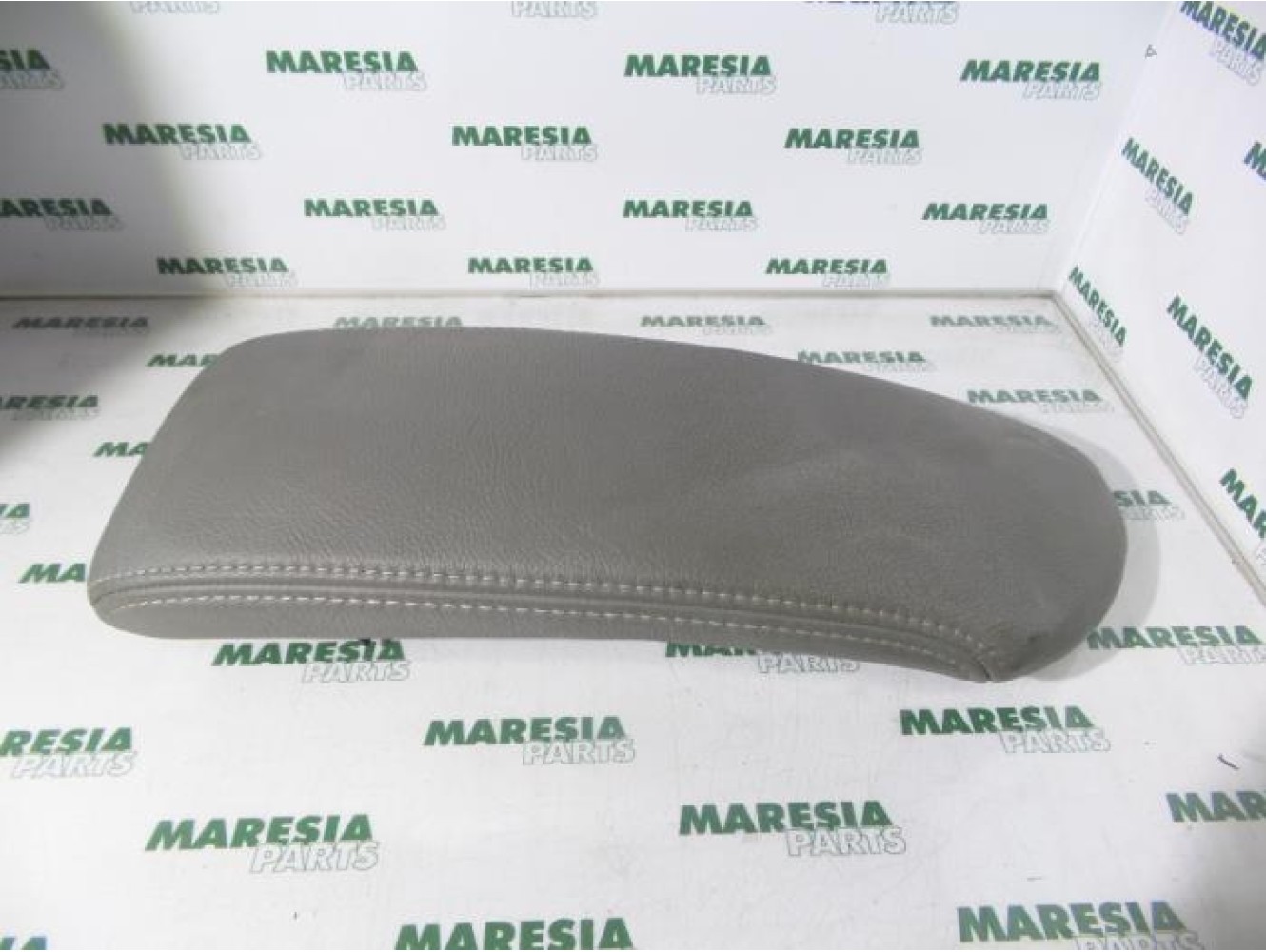 Renault - Laguna - Armrest