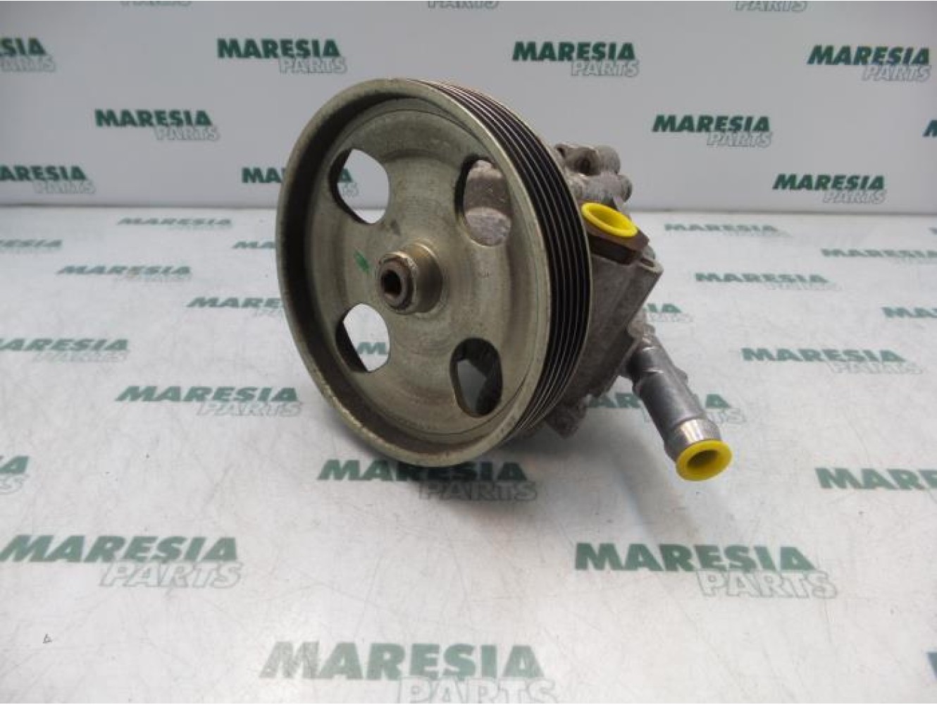 Citroen - C5 - Power steering pump