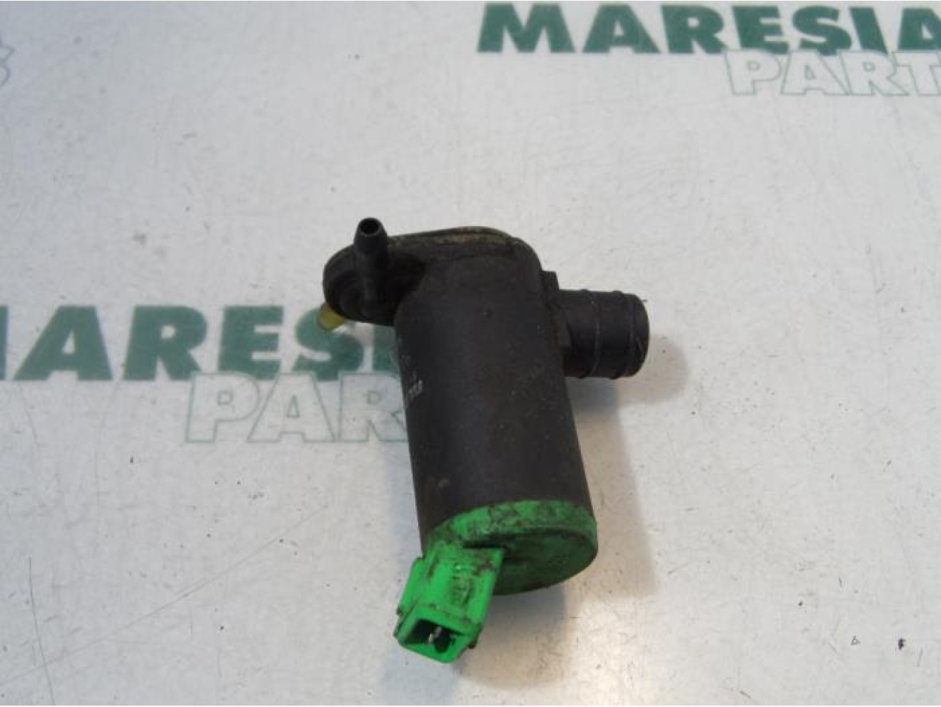 Peugeot - 206 - Scheibensprüherpumpe vorne