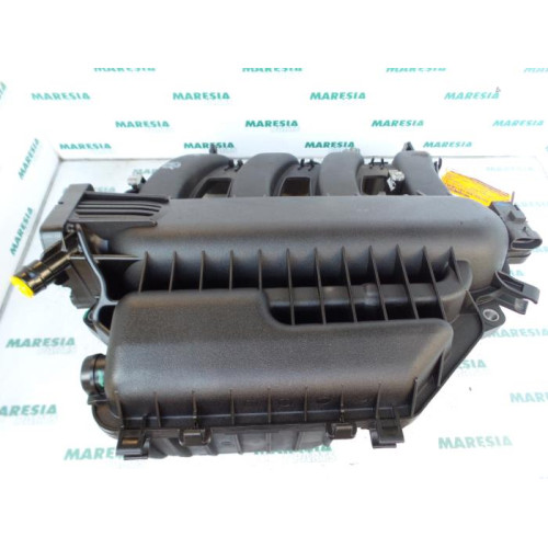 Renault - Megane Scenic - Tubulure d'admission