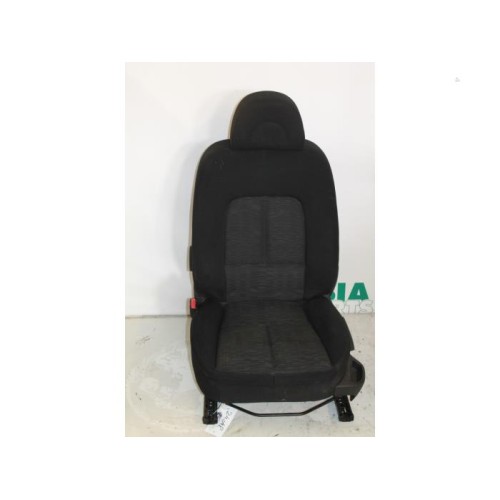 Peugeot - 407 - Sitz links