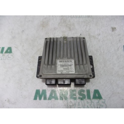 Renault - Clio - Engine management computer