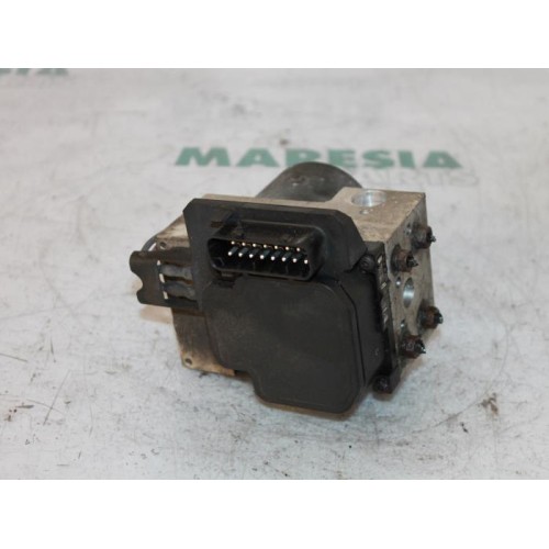 Peugeot - 607 - ABS pump