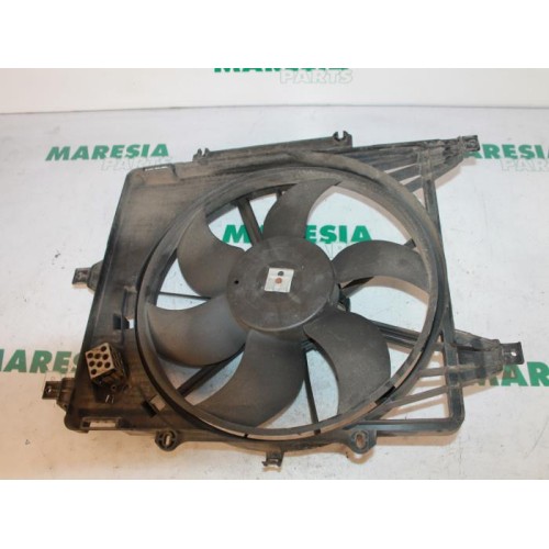 Renault - Clio - Kühlgebläse Motor