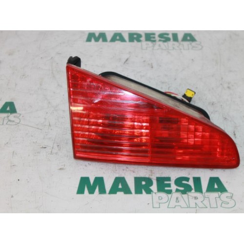 Peugeot - 607 - Taillight, left