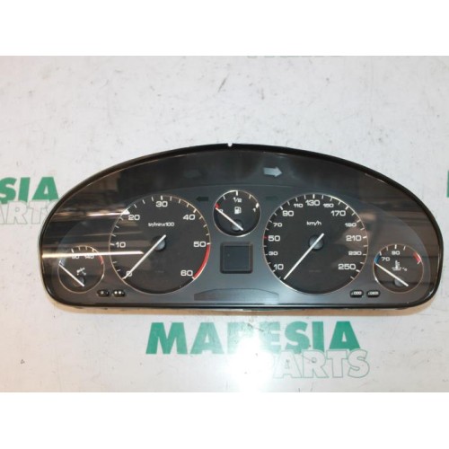 Peugeot - 607 - Instrument panel