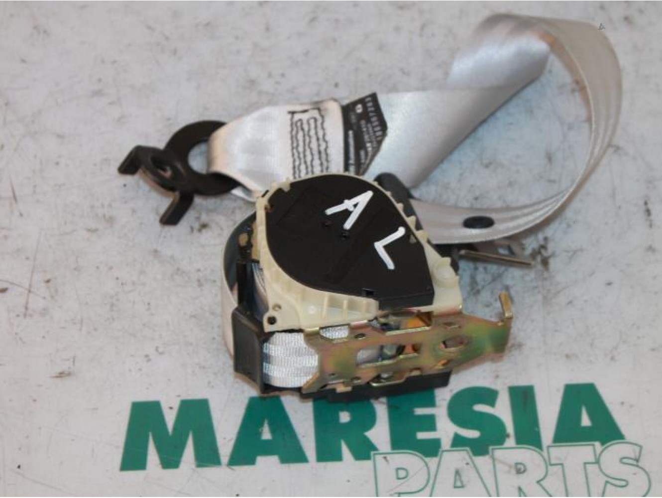 Renault - Clio - Sicherheitsgurt links hinten