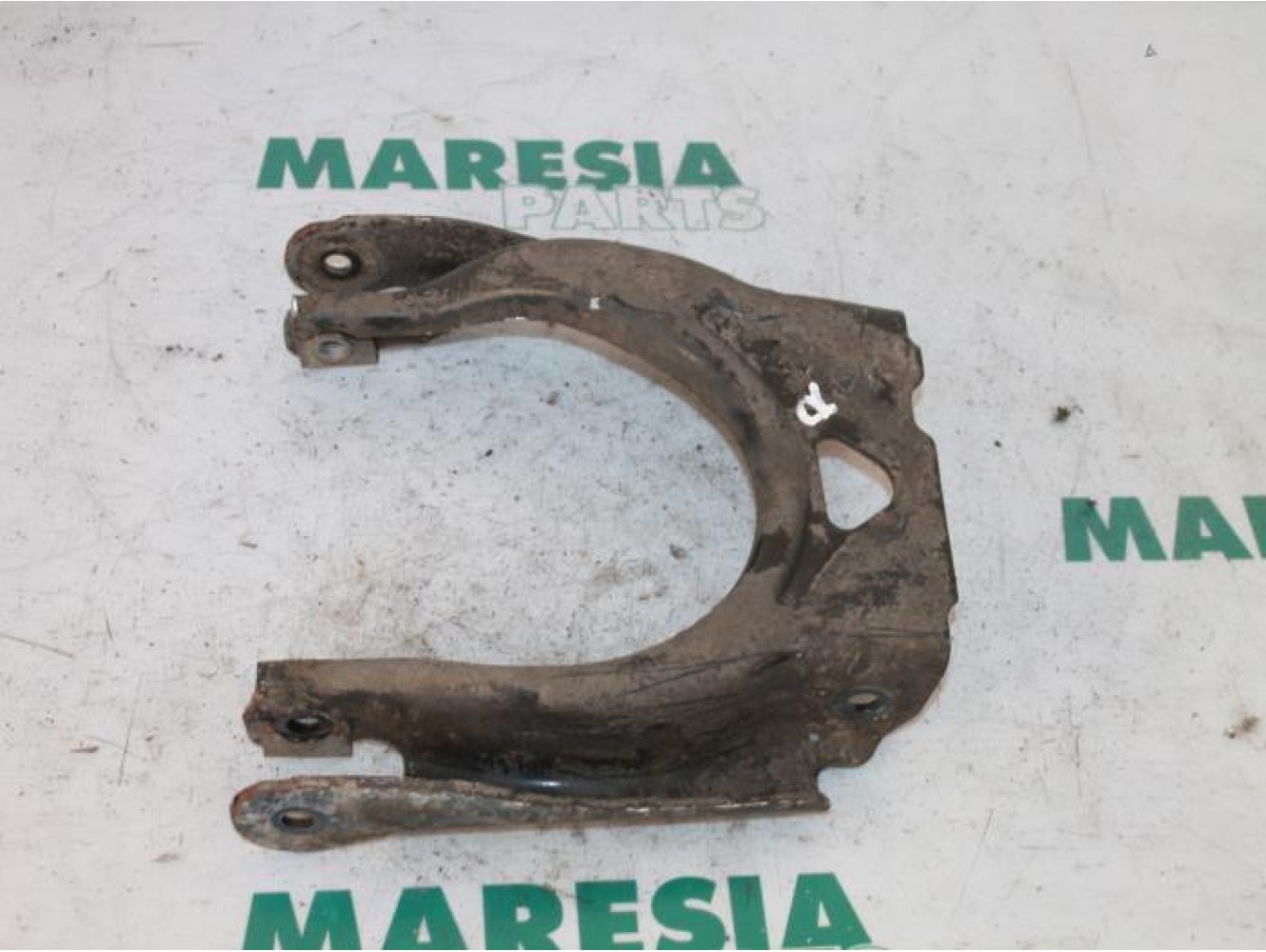 Peugeot - 407 - Front upper wishbone, right
