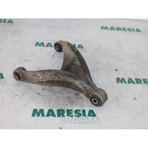 Peugeot - 407 - Querlenker links hinten