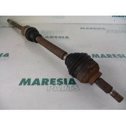 Renault - Laguna - Front drive shaft, right