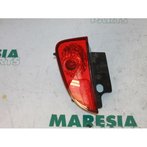 Renault - Espace - Achterlicht links