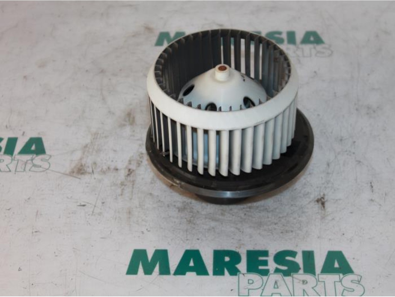 Alfa Romeo - 156 - Heating and ventilation fan motor