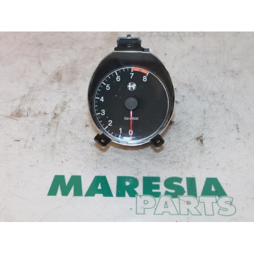Alfa Romeo - 156 - Instrumentenbrett