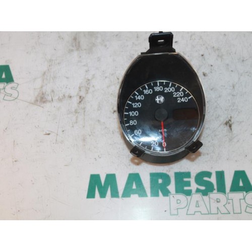 Alfa Romeo - 156 - Instrumentenbrett