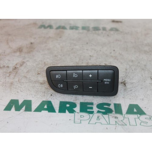 Miscellaneous - Miscellaneous - Switch (miscellaneous)