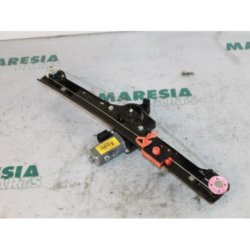 Fiat - Punto - Window mechanism 4-door, front right